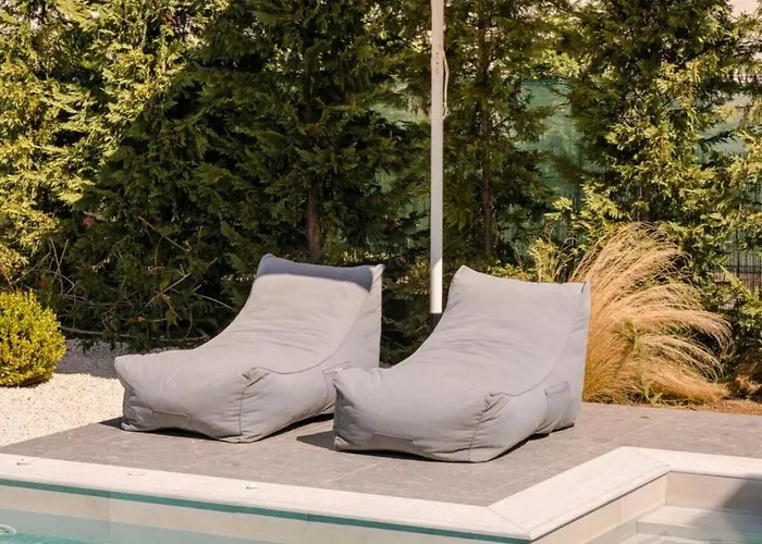 Villa Nirvana - Unalome Antipata (Erisos)