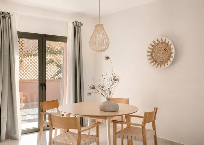 Villa Nirvana - Unalome *